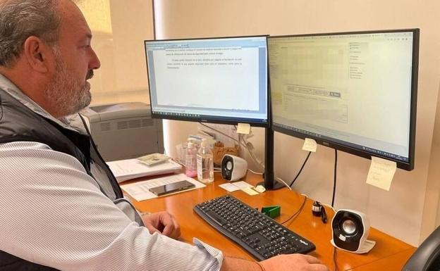 Los ejidenses ya pueden pagar los servicios municipales a través de Bizum