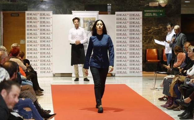 Lo último en chaquetillas para cocineros y camareros en Granada Gourmet