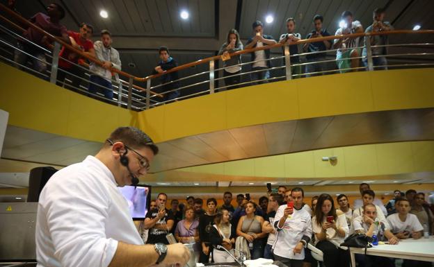 Nuevas formas de cocinar con los talleres de Granada Gourmet
