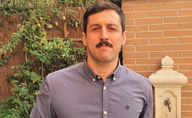 El sumiller granadino Gonzalo Rodríguez gana un prestigioso concurso de cata