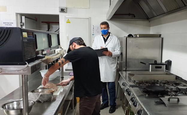 GastronomÍa, restauración e inspección sanitaria