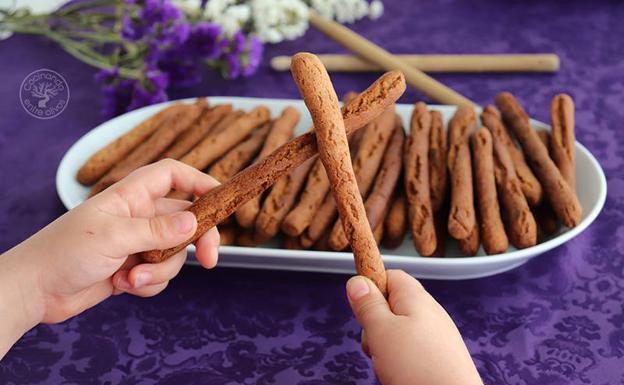Palillos de leche y canela propios de Semana Santa