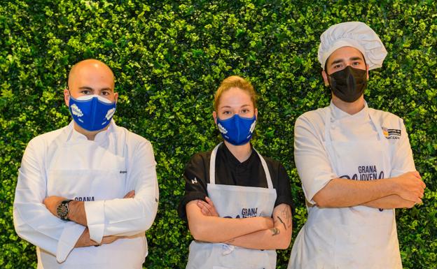 Paula Gutiérrez, Javier Domínguez y Juan Luis Carrión, finalistas de la VIII edición de GranajovenChef