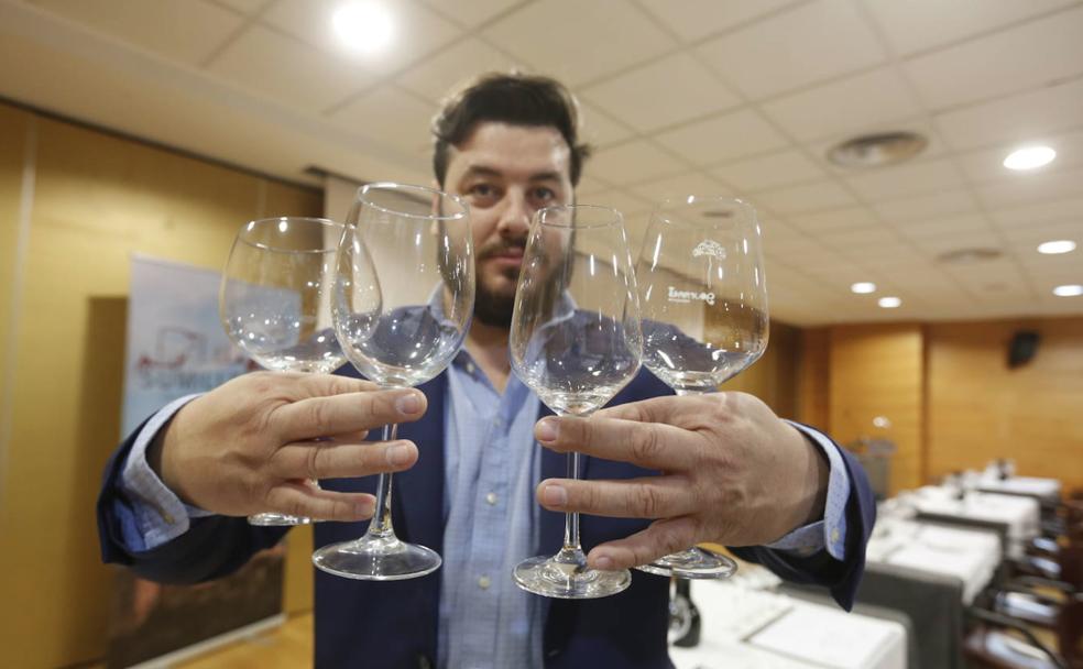 El ingeniero que encontró su pasión entre viajes y vinos