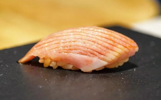 Un japonés semiclandestino
