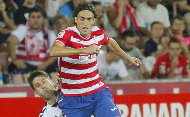 El Granada CF cede el brazalete de capitán a la experiencia