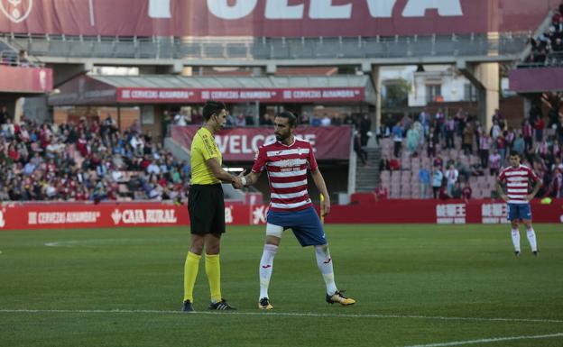 Chico Flores y Alberto Martín siguen sin entrenar