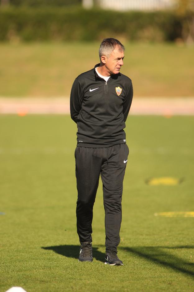 «El Granada es el equipo que más te somete en su casa»