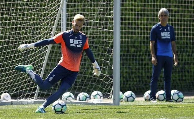 Juego de posición y acciones de remate en el entrenamiento