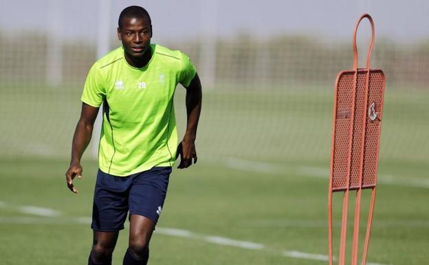 El arsenal contra la trinchera para ser líder