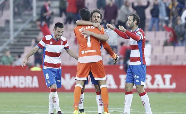 Adrián Ramos da la victoria al Granada