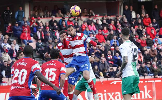 Tres atrás, la alternativa de Diego