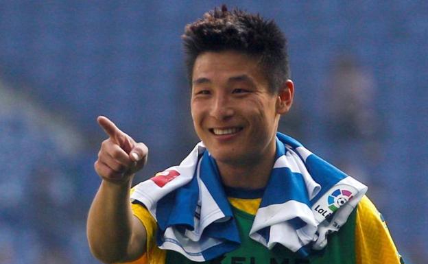Wu Lei, la estrella china del Espanyol que quieren 'clonar' en el Granada