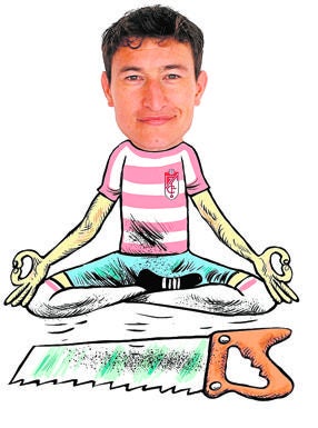 Pelea y brega en el centro del campo