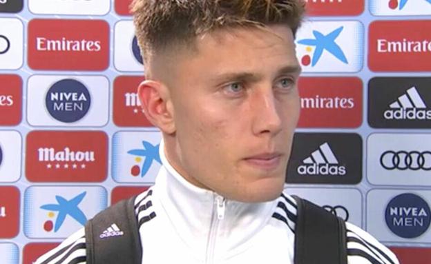 Cristo González, entre las opciones del Granada para el ataque