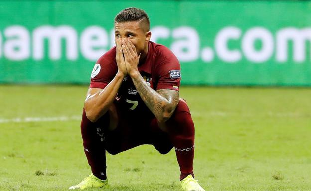 Continúa la espera por el regreso de Darwin Machís