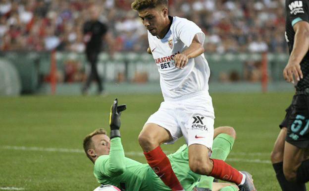 Pozo da la victoria al Sevilla ante el campeón de Europa