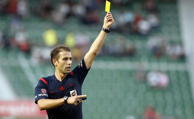Cordero Vega arbitrará ante el Villarreal