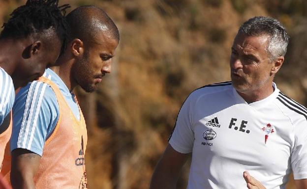 Fran Escribá: «El Granada es un equipo valiente, tiene muchos registros»