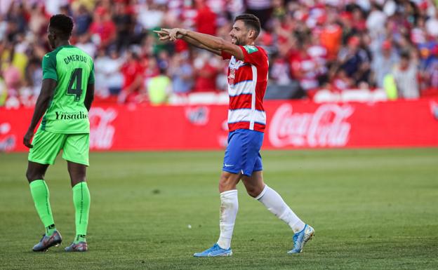 Puertas se aúpa como 'pichichi' con la ayuda de Soldado