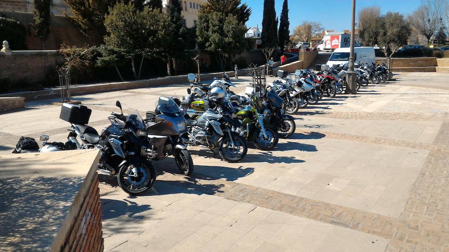 'Riders in Spain' sigue teniendo muy presente a Guadix en sus rutas turísticas por Andalucía
