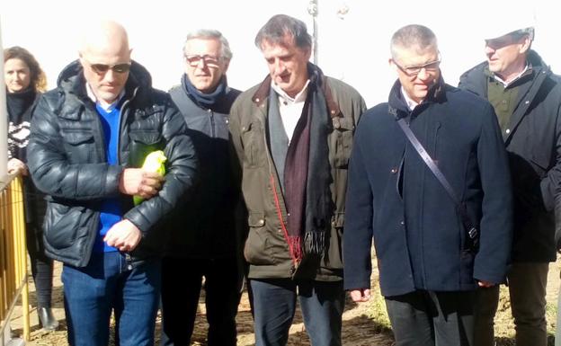 Jesús Lorente se congratula de que se dé cumplimiento al convenio con la Diputación para la construcción de viviendas sociales