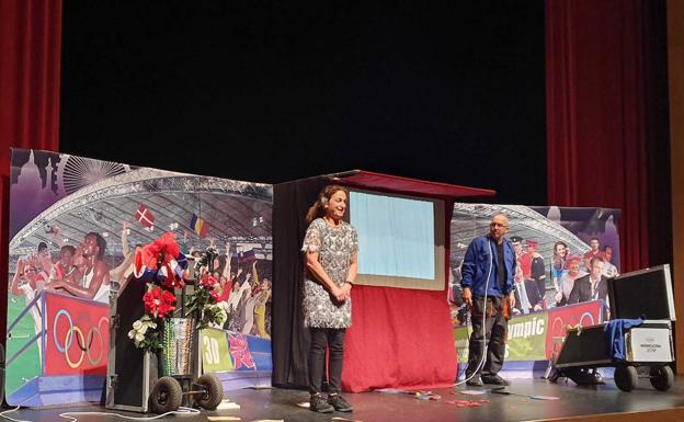 Escolares de Primaria disfrutan de una nueva cita de «Educateatro» en el Mira de Amescua