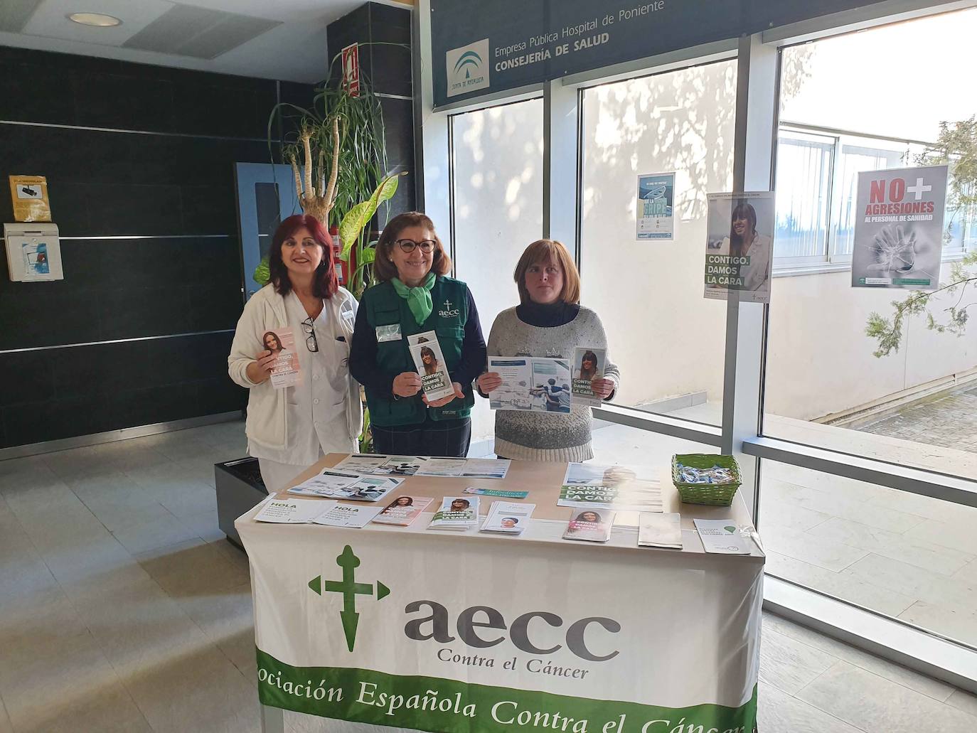 El alcalde de Guadix destaca el compromiso y el trabajo de la Asociación Española contra el Cáncer