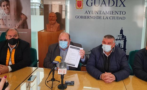 El PP lamenta que el Gobierno ignore y mienta sobre la línea férrea Guadix-Baza-Lorca