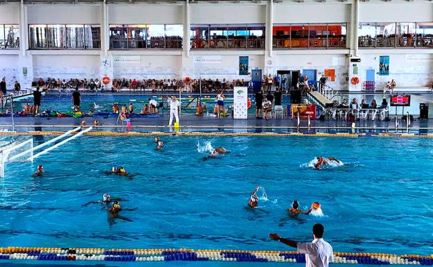 Copa de Andalucía: el Huétor Vega vapulea al Sevilla y cae ante el Málaga en la primera jornada