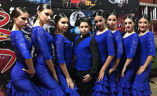 Las hueteñas Mis Flamenkit@s triunfan en Marbella
