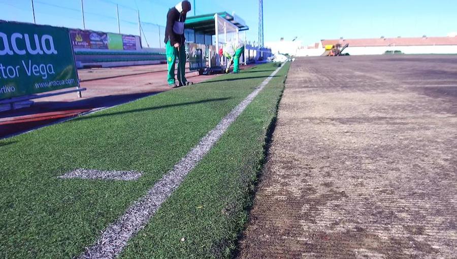 Los vecinos de Huétor Vega piden un ‘cachito’ de césped de Las Viñas