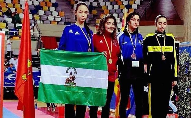 La hueteña Teo Glodeanu, plata en el Internacional de Zaragoza
