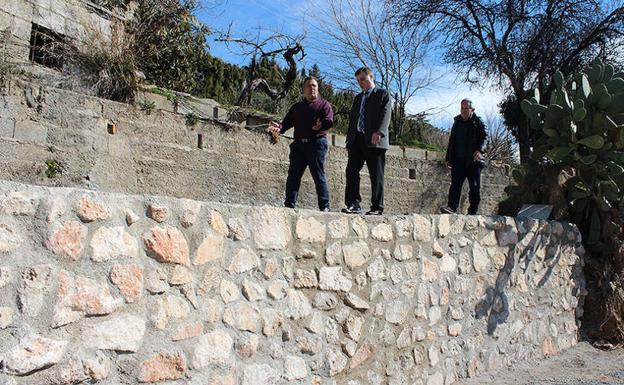 Huétor Vega arregla las acequias del Lunes y de la Estrella