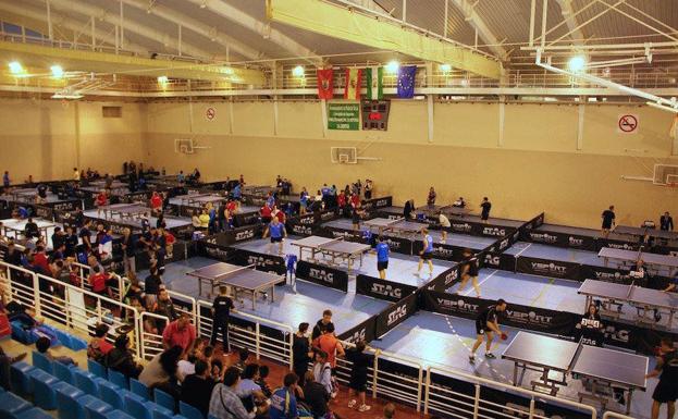 Concentración de tenis de mesa, el sábado en el pabellón de Huétor Vega