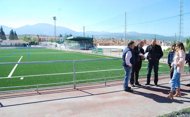 El estadio del Huétor Vega tendrá vestuarios soterrados este año