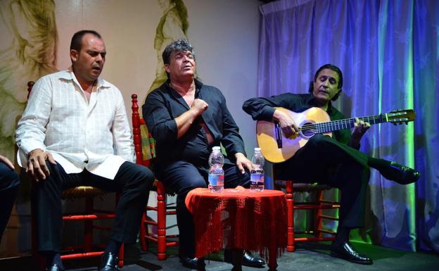 La Parra estrena la temporada flamenca de Huétor Vega con un guiño a Enrique Morente