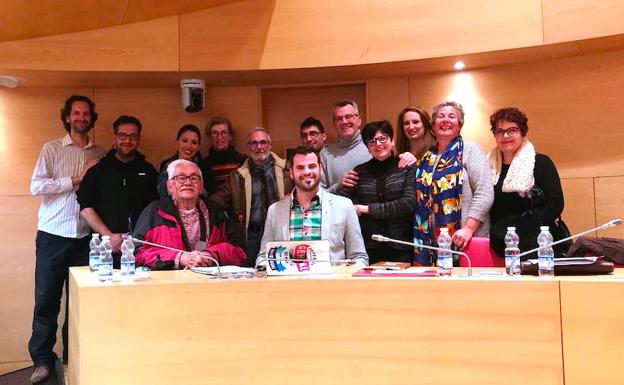 Chus Fernández renuncia a su acta de concejal de IU en Huétor Vega