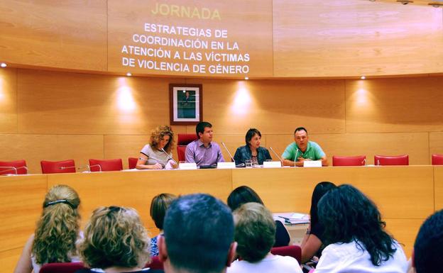 Huétor Vega busca «engranajes» para las políticas de igualdad
