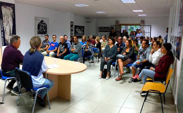 El Ayuntamiento de Huétor Vega entrevista a 138 candidatos para los planes de empleo de la Junta