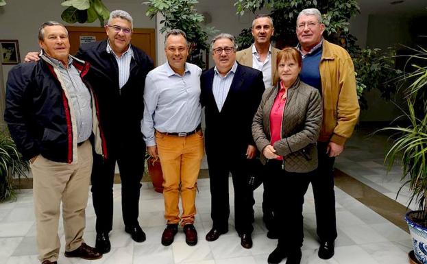 Unidad de España y redes sociales: el PP traza en Huétor Vega su estrategia electoral