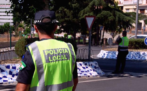 Huétor Vega acoge un taller de defensa personal para mujeres
