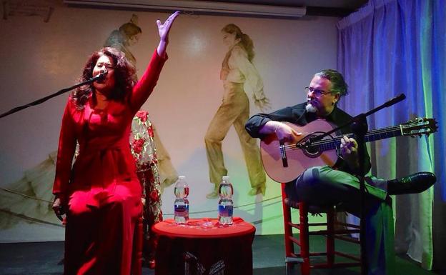 La peña flamenca de Huétor Vega vibra con la programación de mayo
