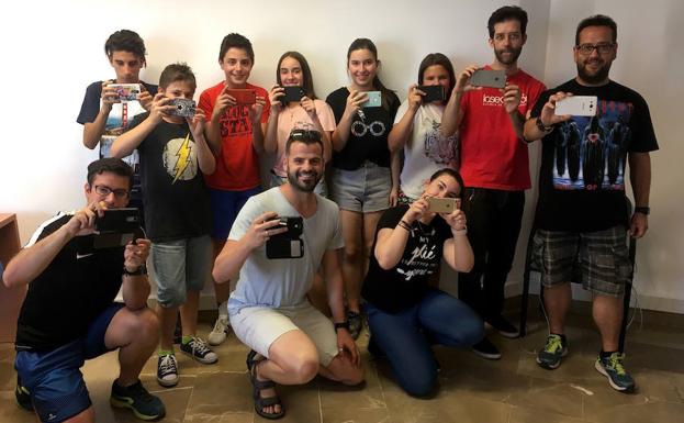 Los jovenes de Huétor aprenderán a rodar películas con el móvil