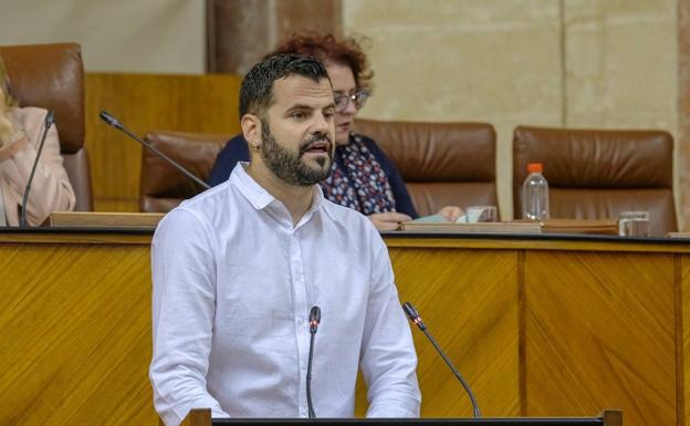 Chus Fernández pide a Carazo dar marcha atrás con la VAU 09