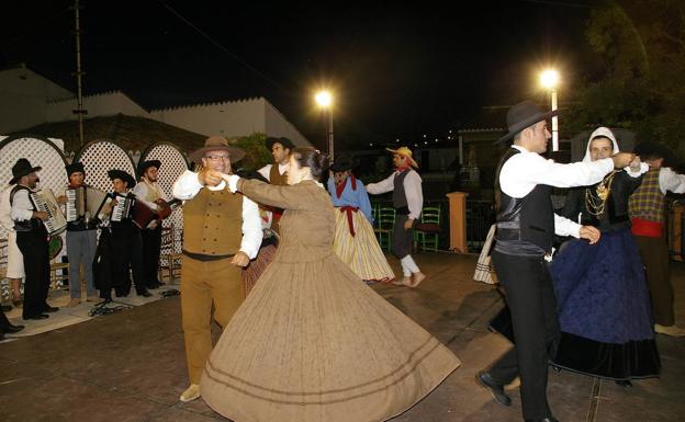 Vuelve el Festival Internacional de Folclore de Huétor Vega