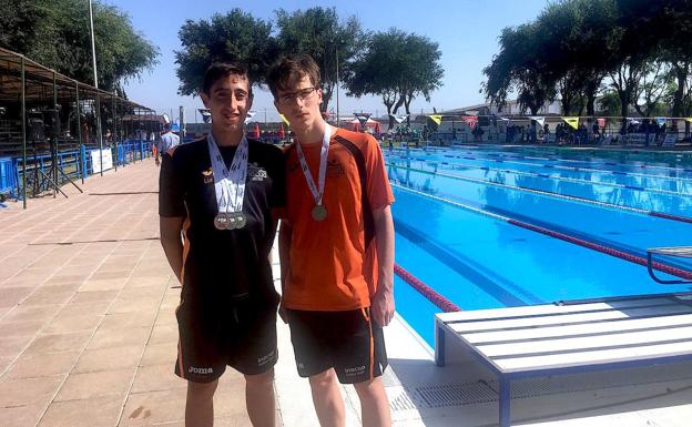 Los hueteños Rodríguez y Rivas logran sendos oros en el Campeonato de Andalucía
