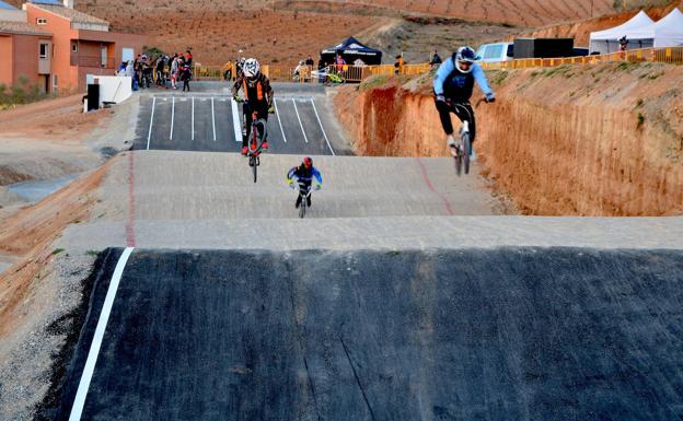 La Copa de Andalucía de BMX se decidirá en Huétor Vega en octubre