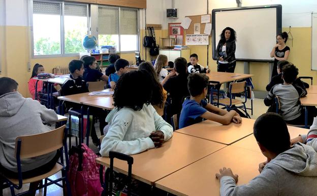 Los escolares de Huétor Vega aprenden a reconocer el machismo en letras de canciones