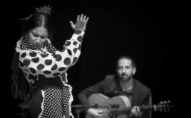 La Debla estrena la temporada de vino y flamenco en Huétor Vega